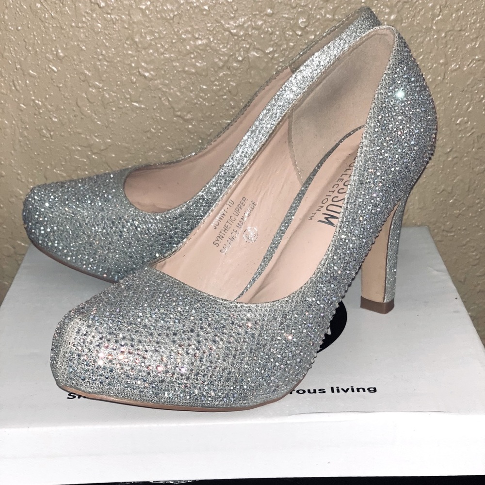 Silver Heels!